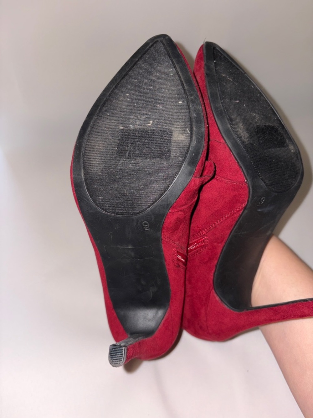 Journee Collection Cress Red Suede Ruffle Ankle Booties Size 9 - Picture 6 of 11
